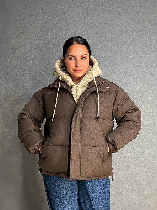 Куртка женская Lady Yep 8096 оверсайз с капюшоном и мехом тедди коричневая, коричневый, 44 Киев - изображение 17