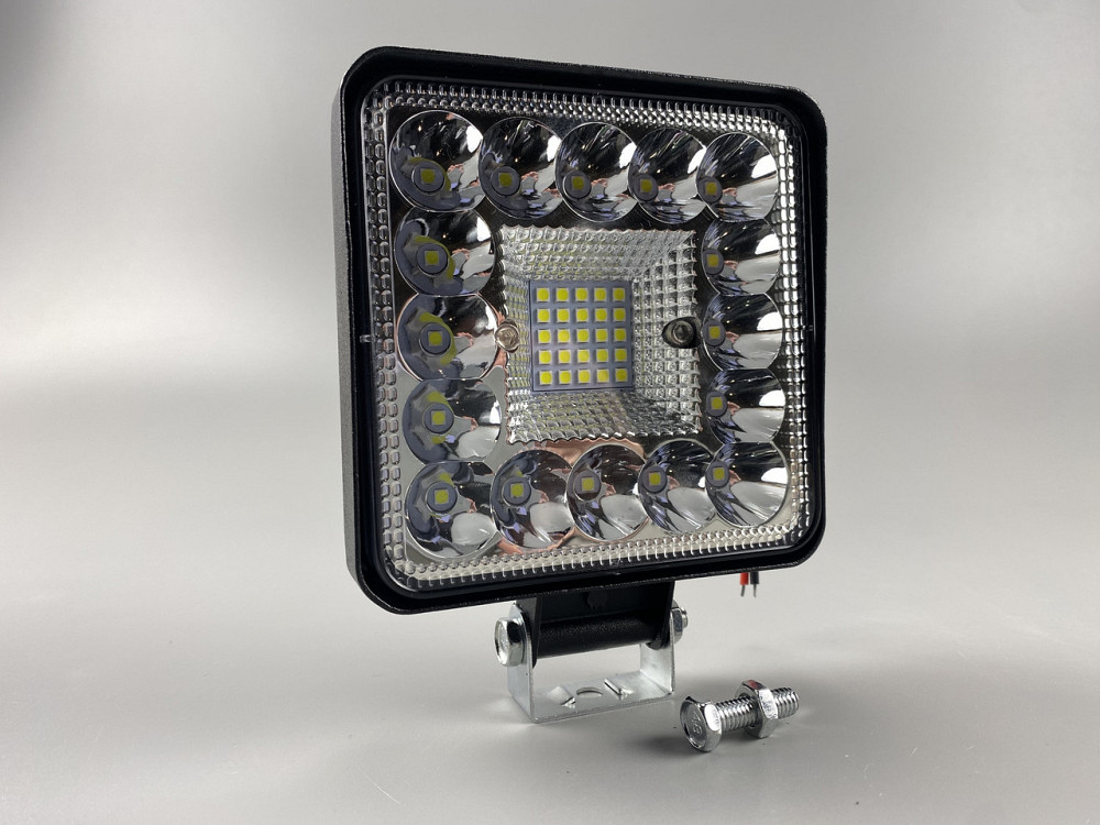 Квадратна автомобільна фара LED світлодіодна 41 led діод 6500K 9-80В додаткове освітлення авто Мукачево - фото 10