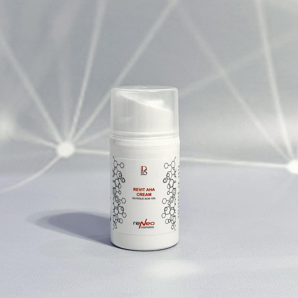 Реактивирующий витаминизированный крем с гликолевой кислотой REVIT AHA CREAM DERMA SERIES 50 мл Днепр - изображение 2