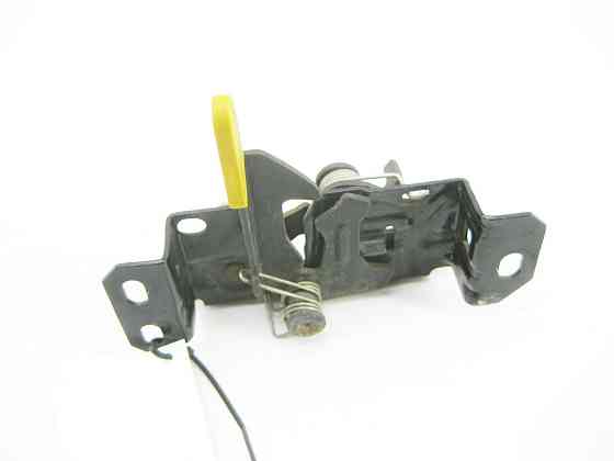 Mercedes-Benz  A2468800460 Замок капота CLA Shooting Brake X117 CLA C117 GLA X156 A-class W176 B-class W242 B-class W246 Одесса