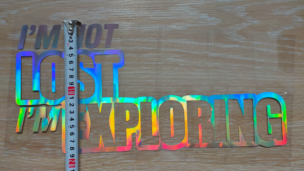 Наклейка на авто im not lost im exploring переклади Київ - фото 3