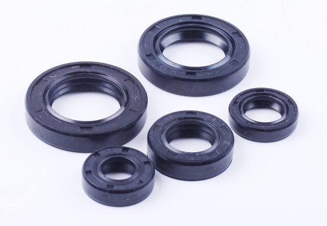 Сальники, к-т 5 шт. - 50CC2T Мукачево - фото 1