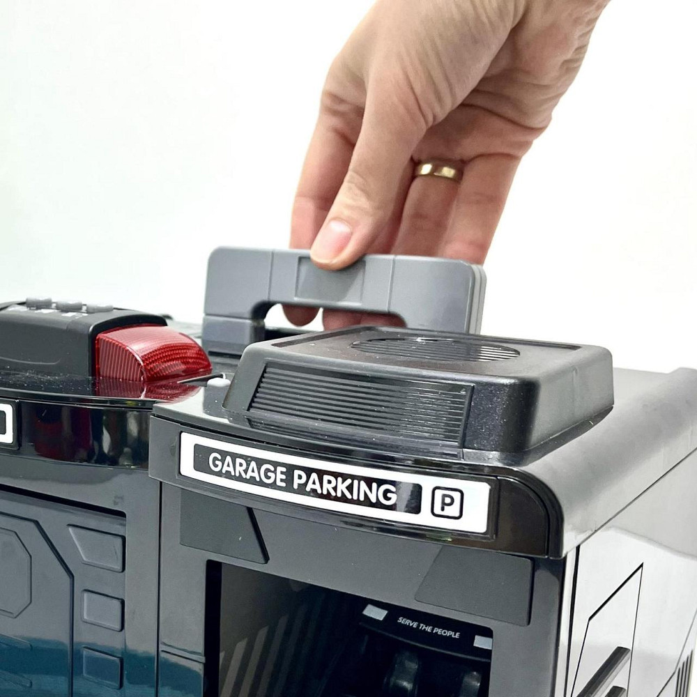 Ігровий набір Chengmei Toys Гараж з машинкою Швидка допомога зі світловими та звуковими ефектами (CLM-557) Чернигов - изображение 3