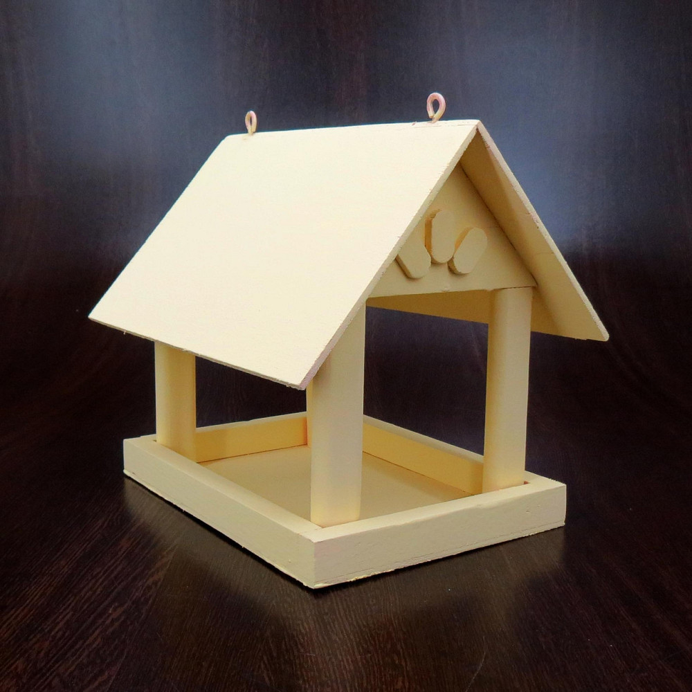 Кормушка садовая для птиц 