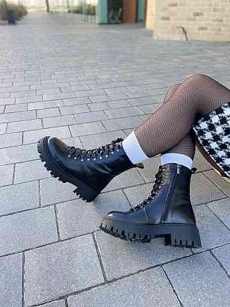 Crisma Черевики жіночі CRISMA чорні натуральна шкіра зима висота 17 см (5296) Коломыя