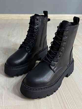 Ботинки женские Hengji 672 кожаные утепленные на тракторной подошве черные, 40, 25 см Киев