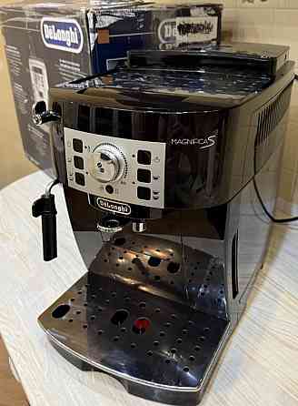 Кавомашина Delonghi Magnifica Киев