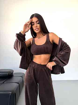 Женский стильный прогулочный костюм тройка: кофта топ и брюки из мягкого велюра Шоколадный, 46/48 Одесса