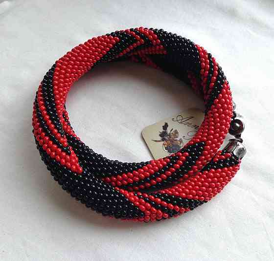 Джгут з бісеру ручної роботи"Червоне і Чорне" Київ