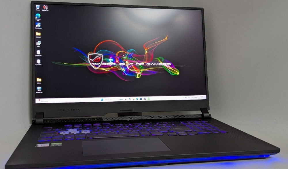 Ноутбук 
ASUS ROG Strix G17 G713RM (17.3