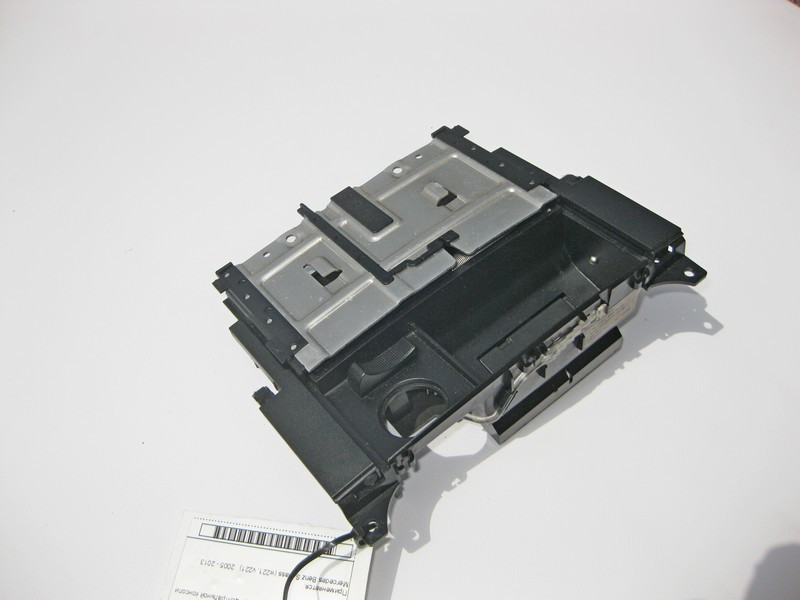 Mercedes-Benz  A2216801552 Механізм передньої попільнички центральної консолі S-Class W221 Одесса - изображение 2