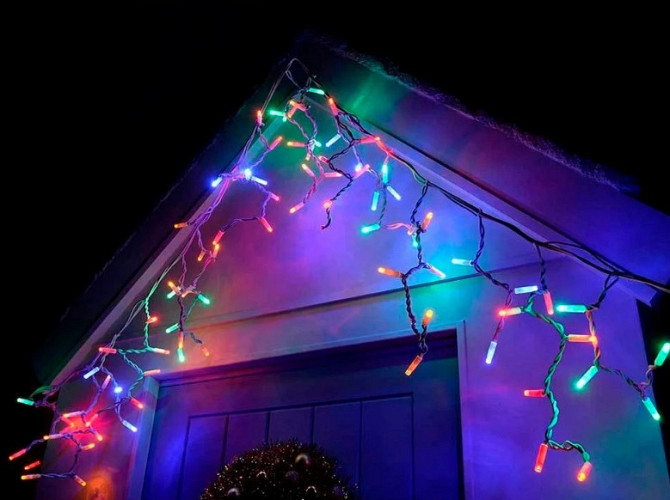 Гірлянда вулична Бахрома 5 м 120 Led (на білому дроті, з перехідником) Кольорова Вінниця - фото 4