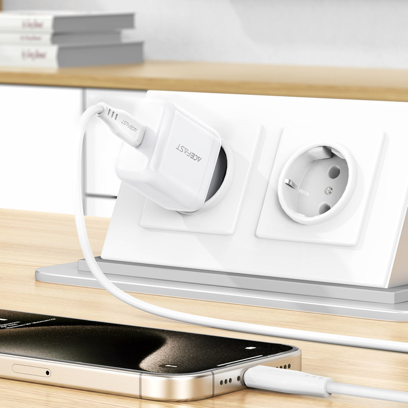 Мережевий зарядний пристрій ACEFAST A130 PD20W single USB-C charger White Киев - изображение 1