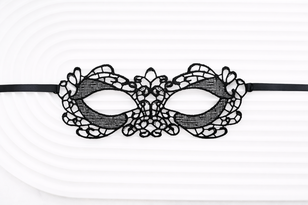 Маска карнавальная кружевная Тайна one size черный Киев - изображение 1