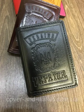 Шкіряна обкладинка на ID карту та права (Андрейський спуск) Червоний Київ