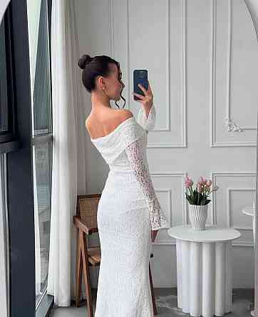 Женское романтическое кружевное платье со спущенными плечами гипюр + подкладка Одесса