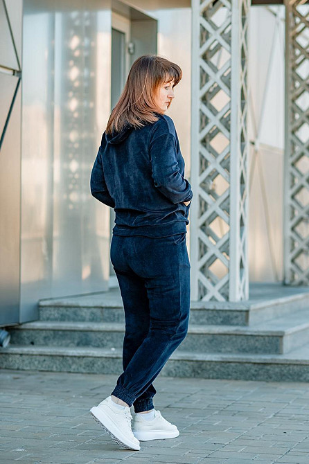 Спортивный костюм женский прогулочный велюровый, женский комплект темно-синий Крохатушка одяг 48/50 Киев - изображение 4