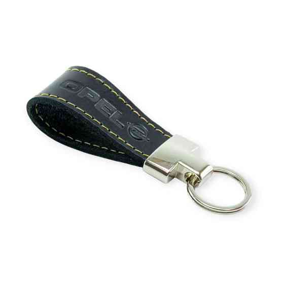 Брелок автомобіль Опель шкіряний тиснений чорний, прострочений, метал. затискач Мукачево