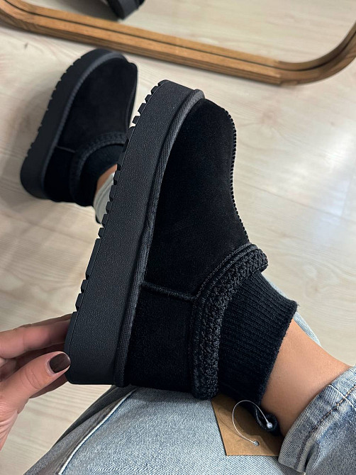 Угги женские Hengji 90-1 с носком и вышивкой натуральная замша черные, 38, 24,5 см Киев - изображение 19