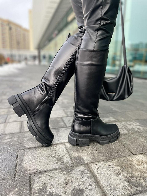 Шкіряні чоботи жіночі зимові на низькому ходу чорні 11/260 / Чоботи на зиму р. 37, 39 Коломия - фото 9