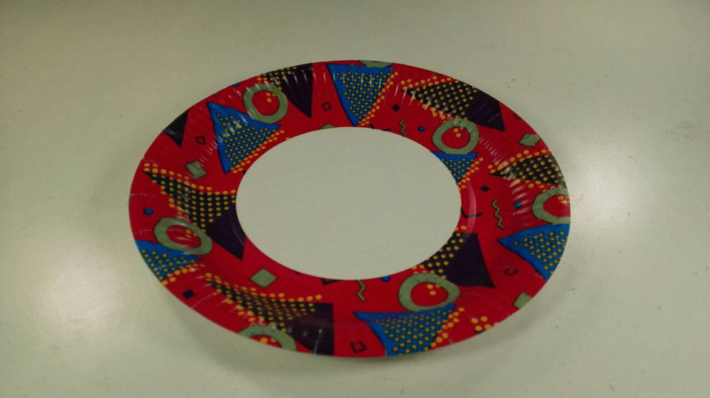 Тарілка паперова 19см малюнок темний 50шт (1 пач.) Харків - фото 1