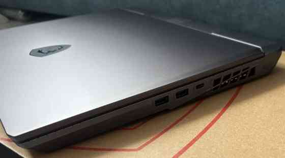 Ноутбук MSI Vector GP68HX 13VH 1TB. Київ