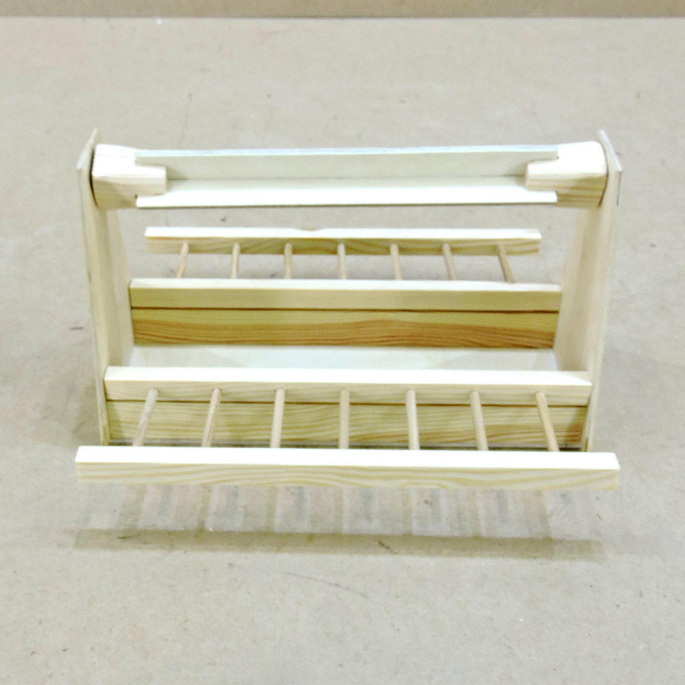 Деревянная кормушка для голубей 