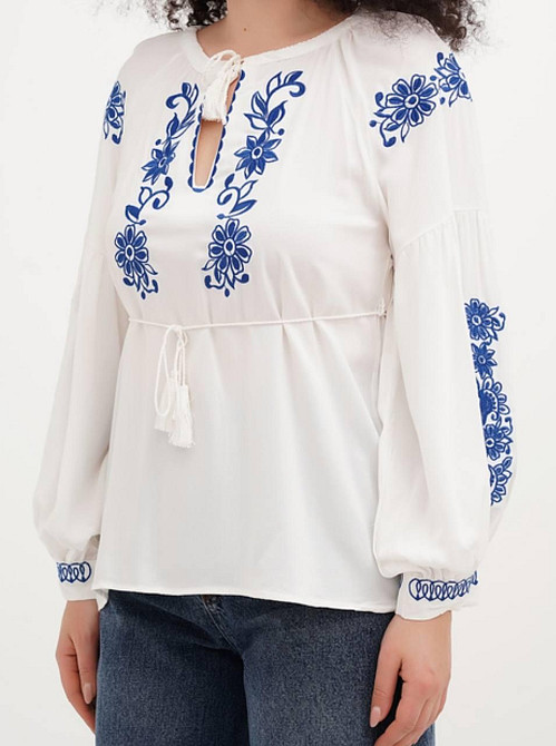 Женская приталенная вышиванка с цветочным орнаментом 80% хлопок, 20% полиэстер. 46 Одесса - изображение 2