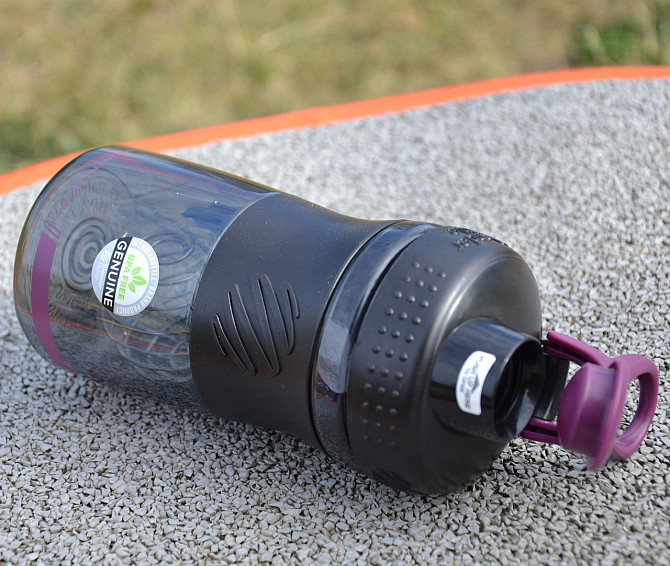Шейкер спортивний (пляшка) BlenderBottle SportMixer Flip 20oz/590ml Black/Plum Каменское - изображение 8
