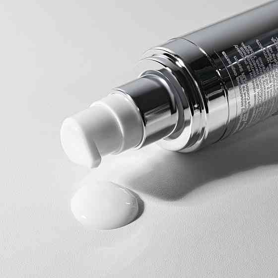 Антигравітаційна моделююча сироватка з екзосомами центелли для обличчя та шиї Hillary ReNuAge ContourLift Київ