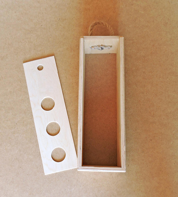 Подарочная коробка 