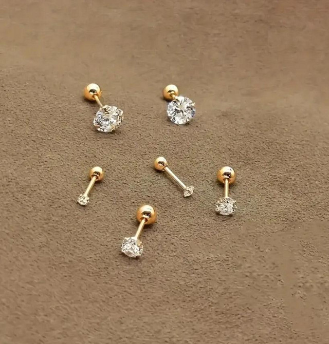 Набор из 3 пар минималистических серьг-пусетов с цирконием | Разные размеры Киев - изображение 4
