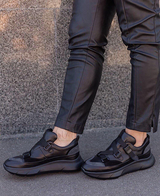 Abbi Кроссовки ABBI черные натуральная кожа размер 38 (4135) Коломия - фото 1