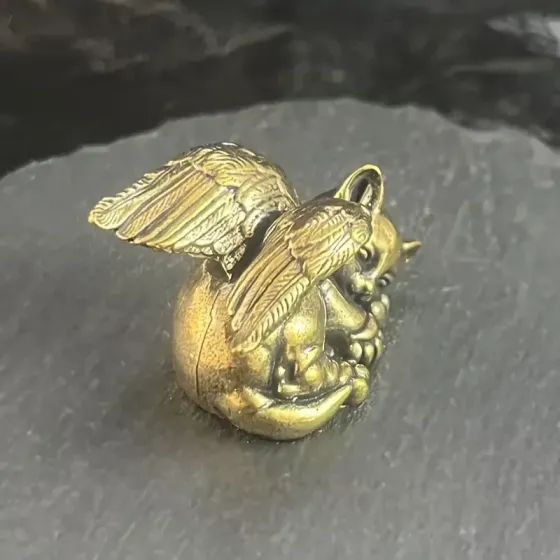 Фигурка «Спящий кот-ангел-хранитель» из латуни Киев