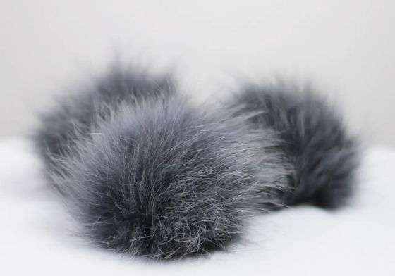 Помпони з натурального хутра песця на шапку 10-12см Сірий Харків