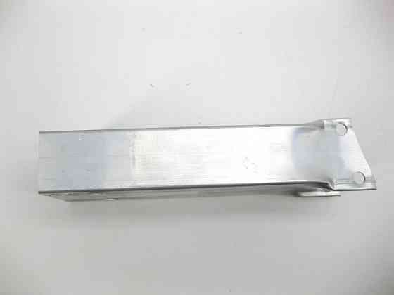 Mercedes-Benz  A2136200295 Новий правий кронштейн підсилювача бампера E-Class W213 E-class W213 E-class S213 Одеса