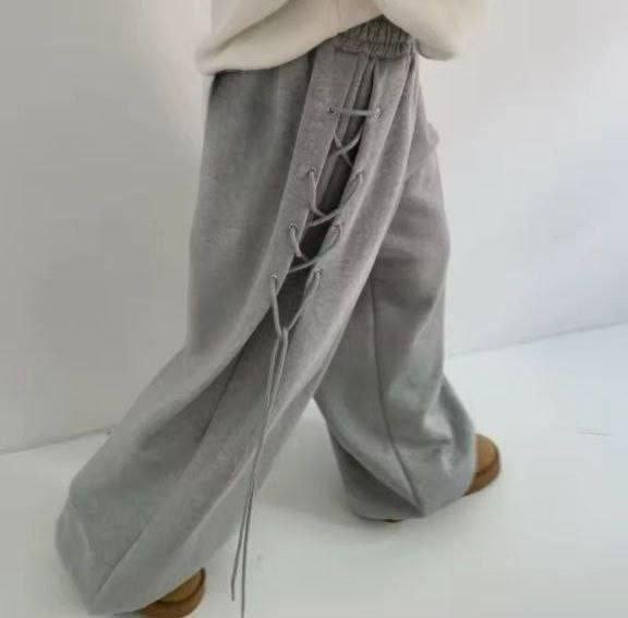 Женские очень широкие оверсайз брюки с акцентной шнуровкой по бокам Одесса - изображение 3