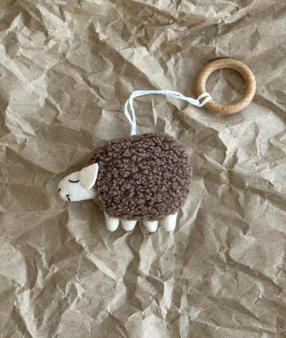 Игрушка-подвеска WooolyWool 