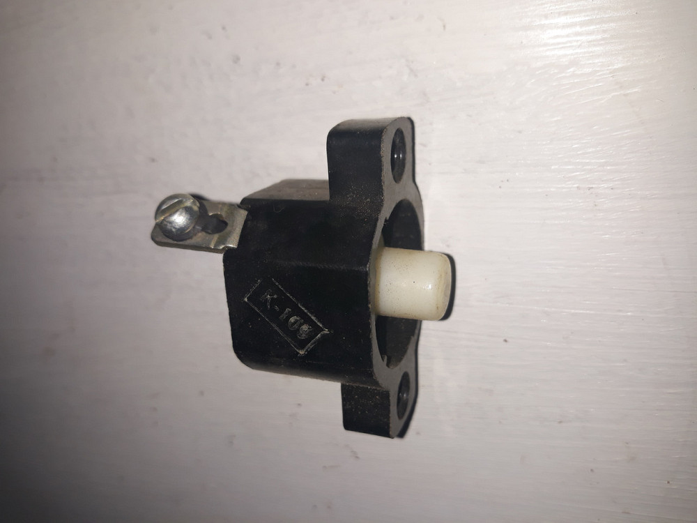 Запобіжник термобіметалевий 20А. ПР2-Б Харків - фото 1