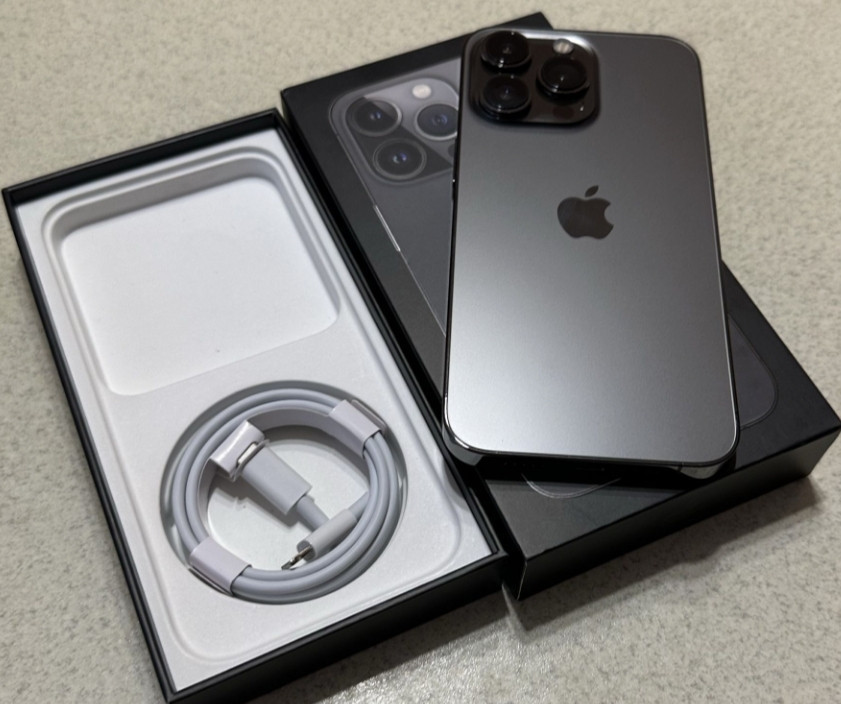 Айфон iPhone 13 128Gb. Graphite Black .АКБ 92% Харків - фото 1