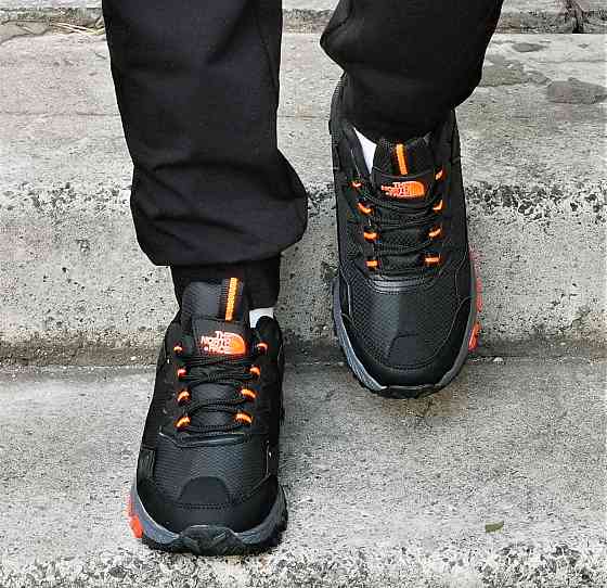 Термо Кросівки The North Face Futurelight Чоловічі Чорні з Жовтогарячим Єврозима (розміри: 40,41,42,43,44) Дніпро