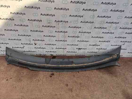 Пластик під лобове скло VW T5 2003-2015 (7H0819403A) Ковель