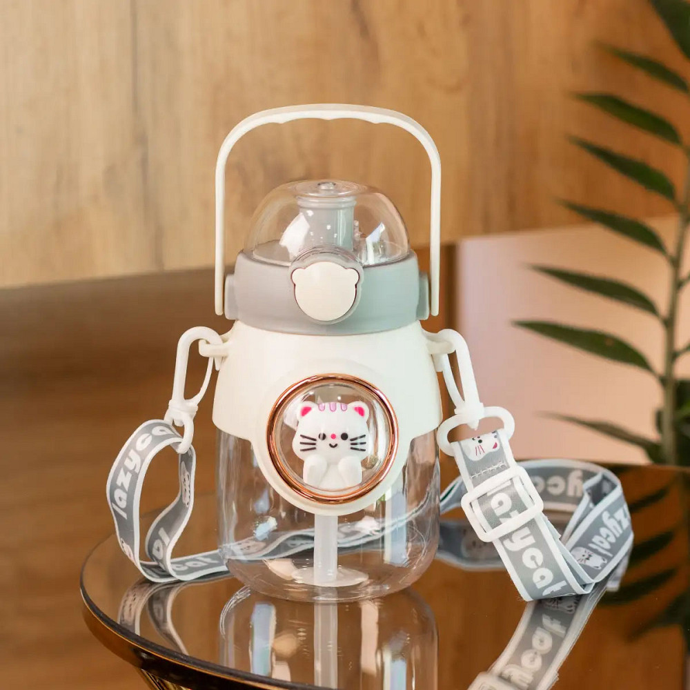 Пляшка для води з трубочкою 820 мл дитяча з ручкою та ремінцем Сірий HPGM2217G Коломия - фото 2