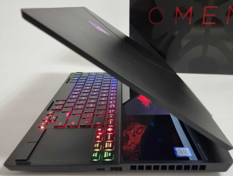 Ноутбук: HP OMEN X 17 9750H /RTX 2070 8Gb/RAM 16Gb/SSD 512Gb/ 144Hz Київ - фото 3
