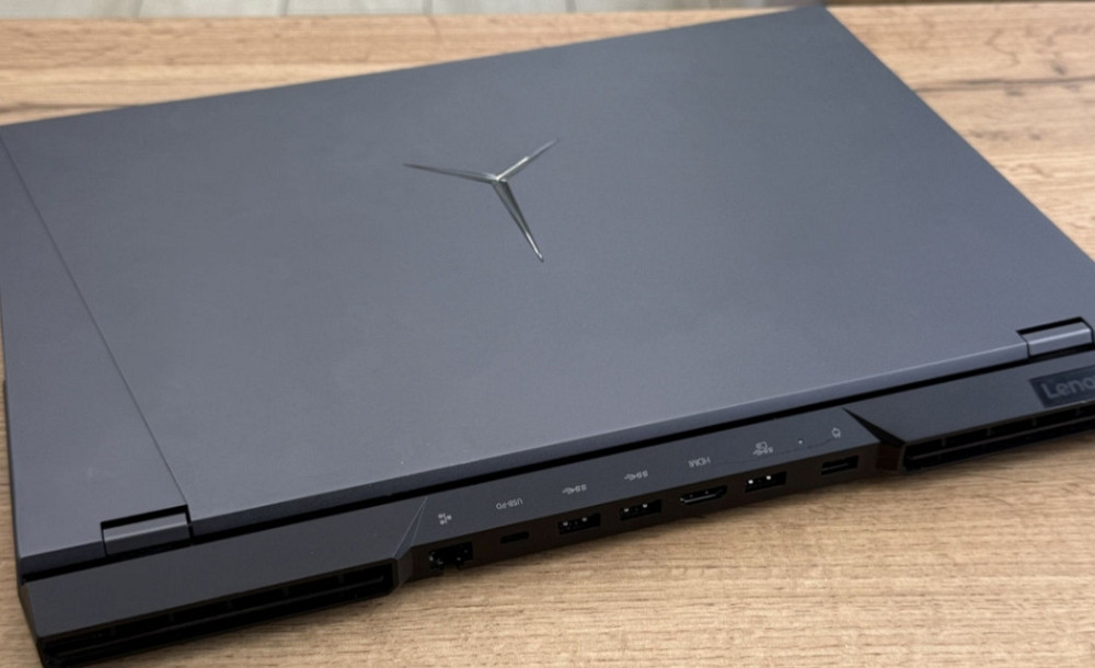 Ноутбук Lenovo Legion 5 Pro 16" QHD + 165Hz. R7 5800H, RTX3070, RAM16GB, SSD 512Gb. Київ - фото 2