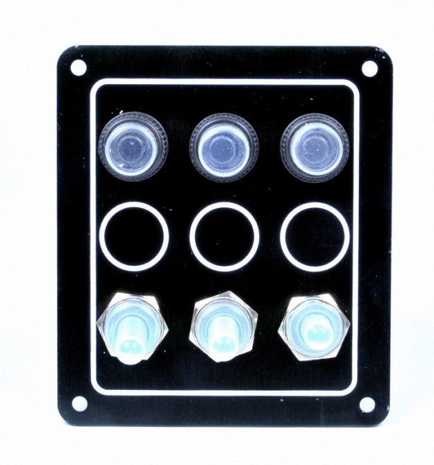 Панель На 3 Переключателя Киев - изображение 1