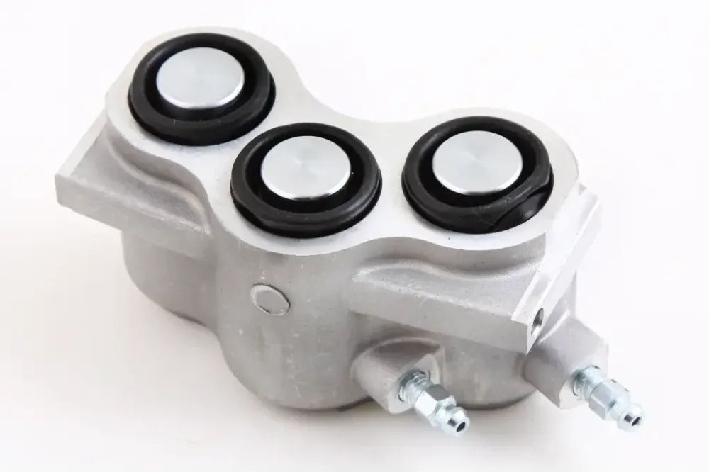 Цилиндр торм. передний 2121 Flagmus  правый Винница - изображение 1