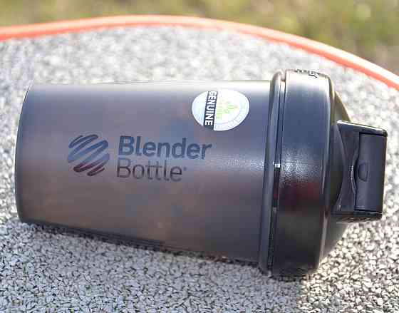 Шейкер спортивний BlenderBottle Original Classic 20oz/590ml Black Кам'янське