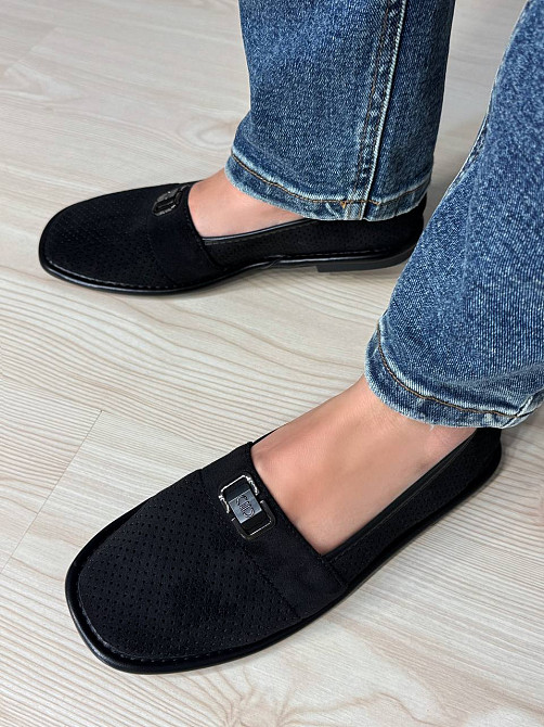 Лоферы женские Meideli 5231-8 перфорированные эко-замша черные, 37, 23,5 см Киев - изображение 2