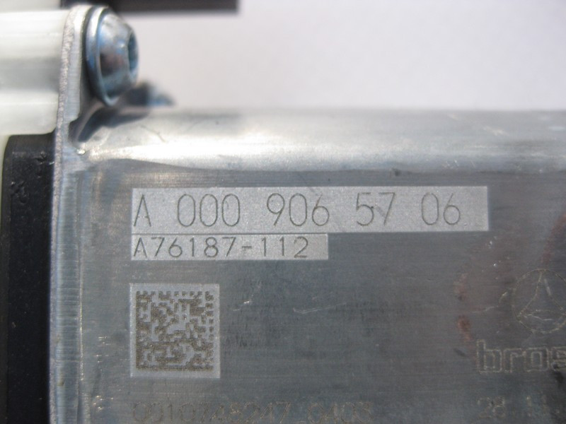 Mercedes-Benz  A0009065706 Моторчик склопідйомника передніх правих дверей C-Class W205 E-Class W213 S-Class W222 GLC Coupe C253 X253 Одеса - фото 3